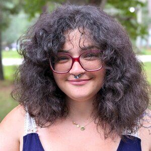 Meet your Posher, Ada